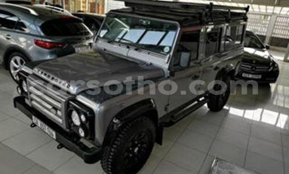 Buy Used Land Rover Defender Black Car in Maseru in Maseru Buy Used Land Rover Defender Black Car in Maseru in Maseru