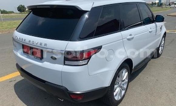 Acheter Occasion Voiture Rover SD1 Blanc à Maputsoa, Leribe Acheter Occasion Voiture Rover SD1 Blanc à Maputsoa, Leribe