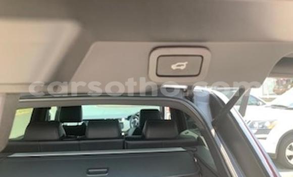 Acheter Occasion Voiture Rover SD1 Blanc à Maputsoa, Leribe Acheter Occasion Voiture Rover SD1 Blanc à Maputsoa, Leribe