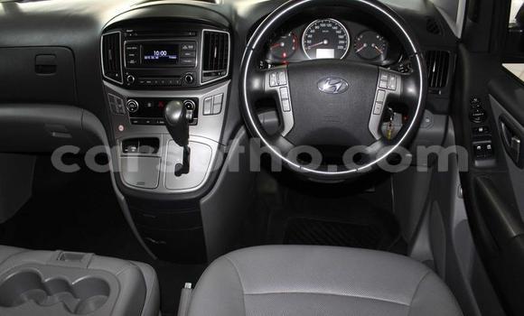 Sayi Na hannu Hyundai H1 White Mota in Butha Buthe a Butha-Buthe Sayi Na hannu Hyundai H1 White Mota in Butha Buthe a Butha-Buthe