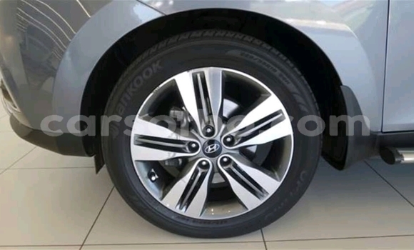 Sayi Na hannu Hyundai ix35 Silver Mota in Butha Buthe a Butha-Buthe Sayi Na hannu Hyundai ix35 Silver Mota in Butha Buthe a Butha-Buthe