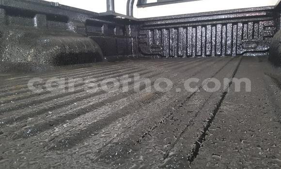 Acheter Occasion Voiture Isuzu KB Blanc à Butha–Buthe, Thaba-Tseka Acheter Occasion Voiture Isuzu KB Blanc à Butha–Buthe, Thaba-Tseka