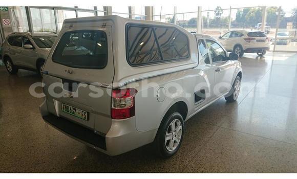 Sayi Na hannu Chevrolet Corvair Silver Mota in Maputsoa a Leribe Sayi Na hannu Chevrolet Corvair Silver Mota in Maputsoa a Leribe