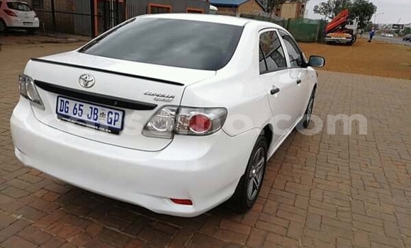 Acheter Occasion Voiture Toyota Corolla Blanc à Maseru, Maseru Acheter Occasion Voiture Toyota Corolla Blanc à Maseru, Maseru