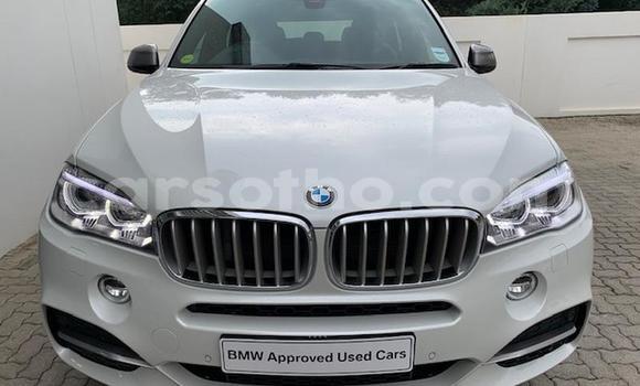 Acheter Occasion Voiture BMW X5 Gris à Maputsoe, Leribe Acheter Occasion Voiture BMW X5 Gris à Maputsoe, Leribe
