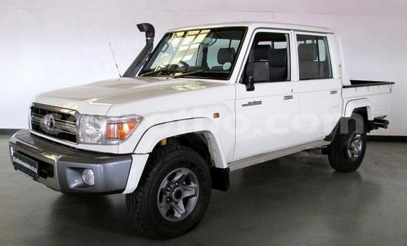 اشتري مستعمل Toyota Land Cruiser White سيارة في Maseru في Maseru اشتري مستعمل Toyota Land Cruiser White سيارة في Maseru في Maseru