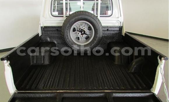اشتري مستعمل Toyota Land Cruiser White سيارة في Maseru في Maseru اشتري مستعمل Toyota Land Cruiser White سيارة في Maseru في Maseru