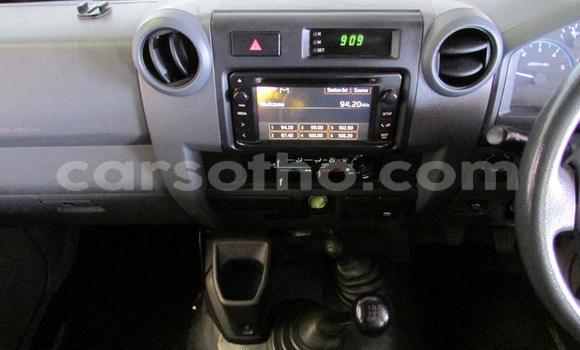 اشتري مستعمل Toyota Land Cruiser White سيارة في Maseru في Maseru اشتري مستعمل Toyota Land Cruiser White سيارة في Maseru في Maseru