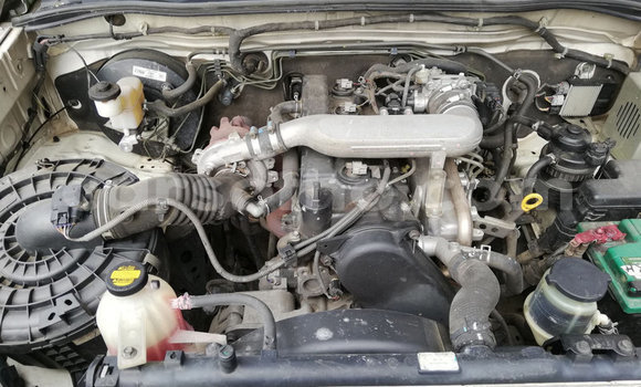 Sayi Na hannu Toyota Hilux White Mota in Maseru a Maseru Sayi Na hannu Toyota Hilux White Mota in Maseru a Maseru