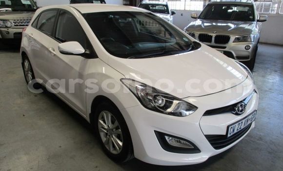 Buy Used Hyundai i30 White Car in Maseru in Maseru Buy Used Hyundai i30 White Car in Maseru in Maseru