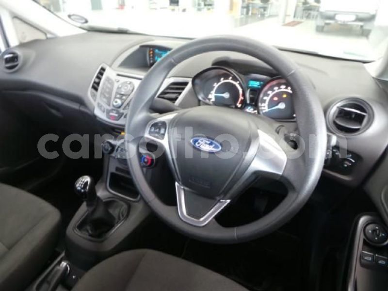 Big with watermark 2016 ford fiesta 11