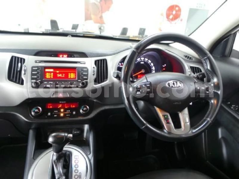 Big with watermark 2014 kia sportage 5