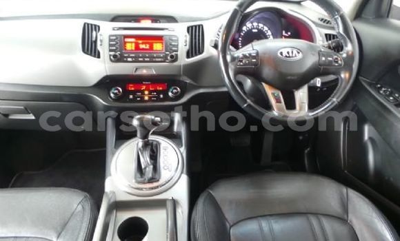 Buy Used Kia Sportage Silver Car in Maseru in Maseru Buy Used Kia Sportage Silver Car in Maseru in Maseru
