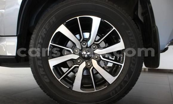 Buy Used Mitsubishi Pajero Silver Car in Maseru in Maseru Buy Used Mitsubishi Pajero Silver Car in Maseru in Maseru