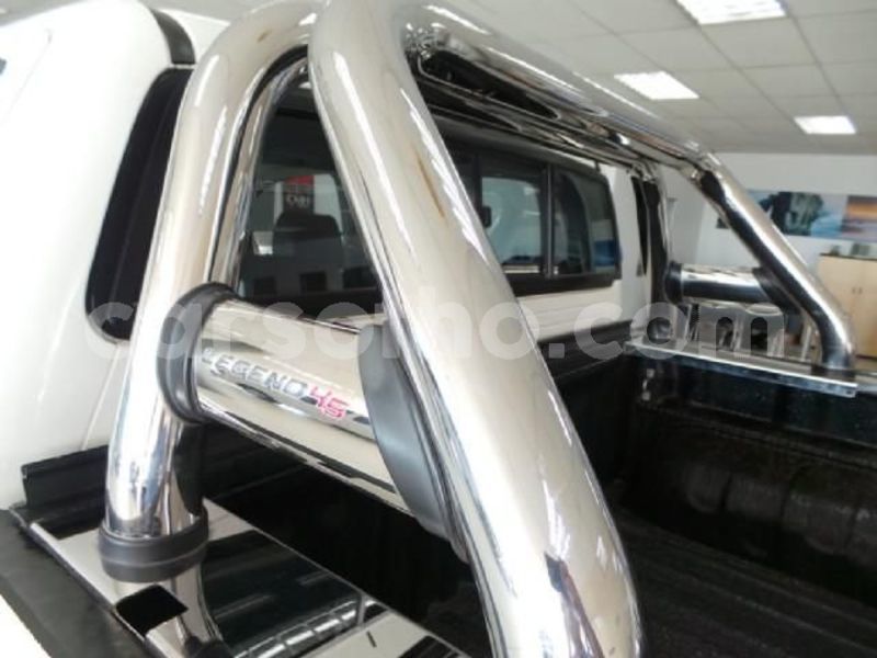 Big with watermark 2014 toyota hilux 5