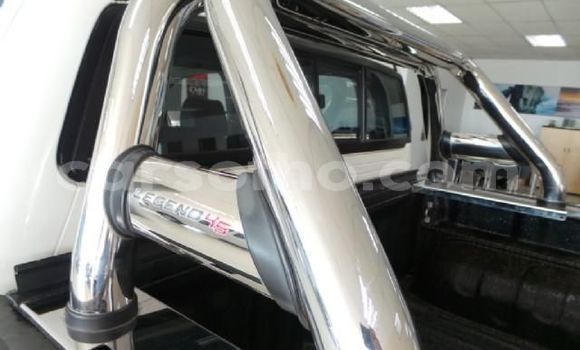 Buy Used Toyota Hilux White Car in Maseru in Maseru Buy Used Toyota Hilux White Car in Maseru in Maseru