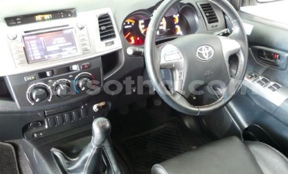 Buy Used Toyota Hilux White Car in Maseru in Maseru Buy Used Toyota Hilux White Car in Maseru in Maseru