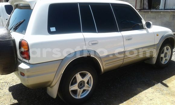 Buy Used Toyota RAV4 White Car in Maseru in Maseru Buy Used Toyota RAV4 White Car in Maseru in Maseru