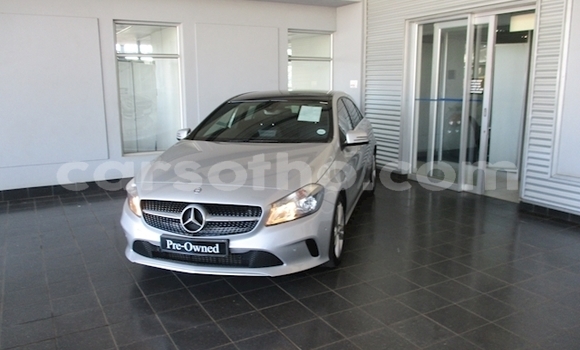 Sayi Na hannu Mercedes-Benz A–Class Silver Mota in Maseru a Maseru Sayi Na hannu Mercedes-Benz A–Class Silver Mota in Maseru a Maseru