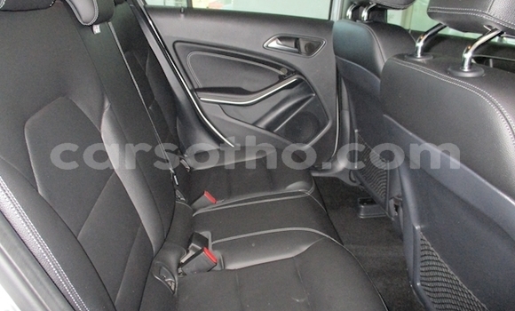 Sayi Na hannu Mercedes-Benz A–Class Silver Mota in Maseru a Maseru Sayi Na hannu Mercedes-Benz A–Class Silver Mota in Maseru a Maseru