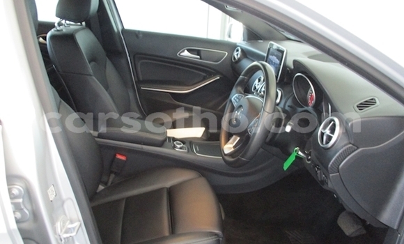 Sayi Na hannu Mercedes-Benz A–Class Silver Mota in Maseru a Maseru Sayi Na hannu Mercedes-Benz A–Class Silver Mota in Maseru a Maseru