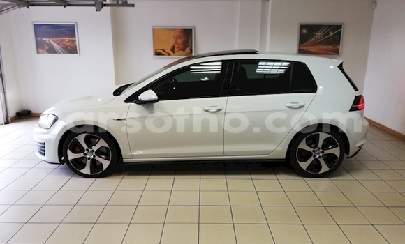 Acheter Occasion Voiture Volkswagen Golf GTI Blanc à Mafeteng, Mafeteng Acheter Occasion Voiture Volkswagen Golf GTI Blanc à Mafeteng, Mafeteng