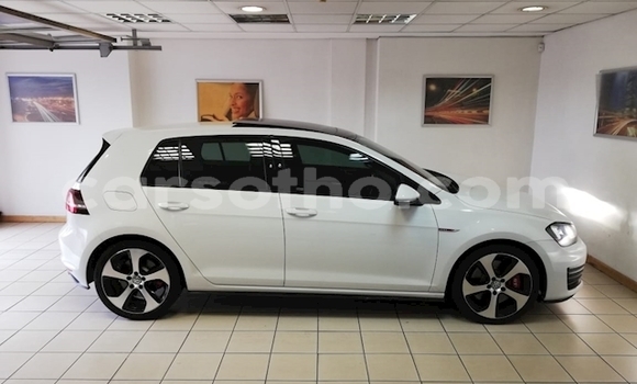 Acheter Occasion Voiture Volkswagen Golf GTI Blanc à Mafeteng, Mafeteng Acheter Occasion Voiture Volkswagen Golf GTI Blanc à Mafeteng, Mafeteng
