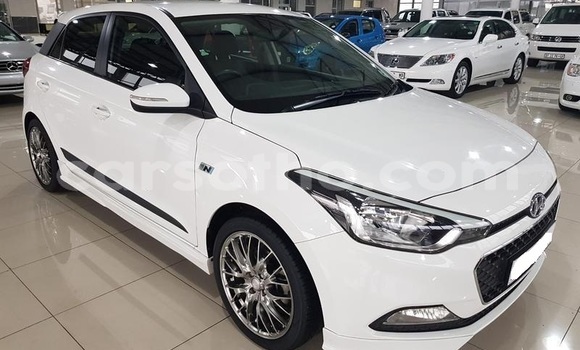 Buy Used Hyundai i20 White Car in Butha–Buthe in Thaba-Tseka Buy Used Hyundai i20 White Car in Butha–Buthe in Thaba-Tseka
