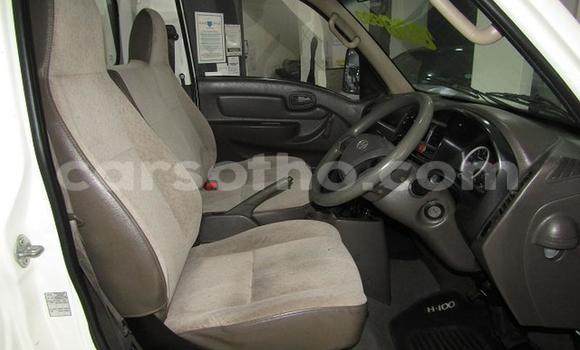 اشتري مستعمل Hyundai H200 White سيارة في Butha–Buthe في Thaba-Tseka اشتري مستعمل Hyundai H200 White سيارة في Butha–Buthe في Thaba-Tseka