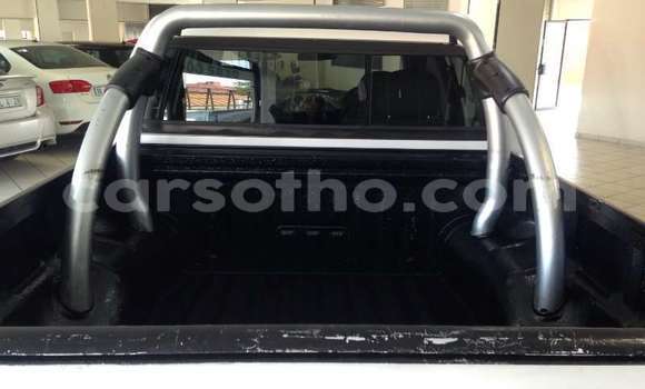 Acheter Occasion Voiture Isuzu KB Blanc à Butha–Buthe, Thaba-Tseka Acheter Occasion Voiture Isuzu KB Blanc à Butha–Buthe, Thaba-Tseka