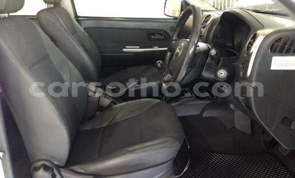 Acheter Occasion Voiture Isuzu KB Blanc à Butha–Buthe, Thaba-Tseka Acheter Occasion Voiture Isuzu KB Blanc à Butha–Buthe, Thaba-Tseka