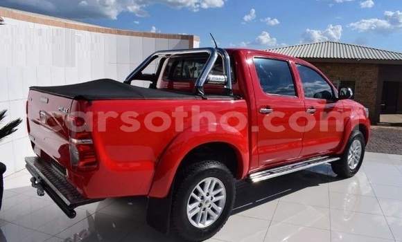 Acheter Occasion Voiture Toyota Hilux Rouge à Butha–Buthe, Thaba-Tseka Acheter Occasion Voiture Toyota Hilux Rouge à Butha–Buthe, Thaba-Tseka