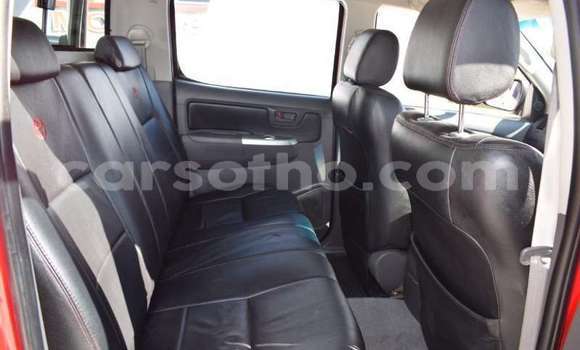 Acheter Occasion Voiture Toyota Hilux Rouge à Butha–Buthe, Thaba-Tseka Acheter Occasion Voiture Toyota Hilux Rouge à Butha–Buthe, Thaba-Tseka