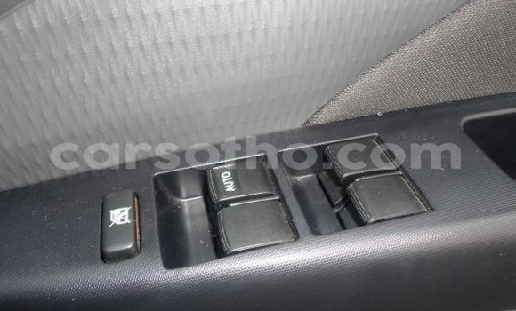 Sayi Na hannu Toyota Etios White Mota in Maseru a Maseru Sayi Na hannu Toyota Etios White Mota in Maseru a Maseru