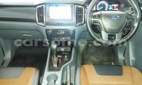 Sayi Na hannu Ford Ranger White Mota in Butha Buthe a Butha-Buthe Sayi Na hannu Ford Ranger White Mota in Butha Buthe a Butha-Buthe