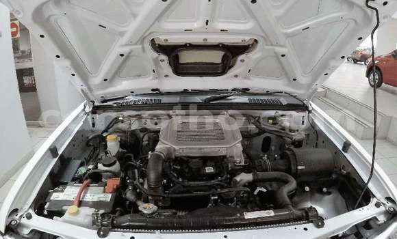 Buy Used Nissan NP 300 White Car in Butha Buthe in Butha-Buthe Buy Used Nissan NP 300 White Car in Butha Buthe in Butha-Buthe