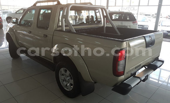 Sayi Na hannu Nissan NP 300 Other Mota in Butha–Buthe a Thaba-Tseka Sayi Na hannu Nissan NP 300 Other Mota in Butha–Buthe a Thaba-Tseka