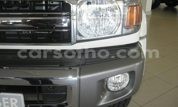 Sayi Na hannu Toyota Land Cruiser White Mota in Butha–Buthe a Thaba-Tseka Sayi Na hannu Toyota Land Cruiser White Mota in Butha–Buthe a Thaba-Tseka