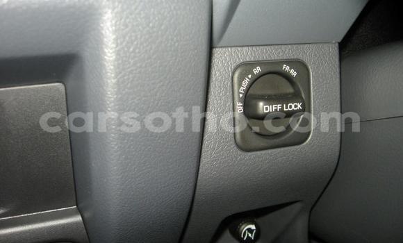 Sayi Na hannu Toyota Land Cruiser White Mota in Butha–Buthe a Thaba-Tseka Sayi Na hannu Toyota Land Cruiser White Mota in Butha–Buthe a Thaba-Tseka