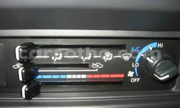 Sayi Na hannu Toyota Land Cruiser White Mota in Butha–Buthe a Thaba-Tseka Sayi Na hannu Toyota Land Cruiser White Mota in Butha–Buthe a Thaba-Tseka