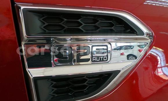 Sayi Na hannu Ford Everest Red Mota in Butha–Buthe a Thaba-Tseka Sayi Na hannu Ford Everest Red Mota in Butha–Buthe a Thaba-Tseka