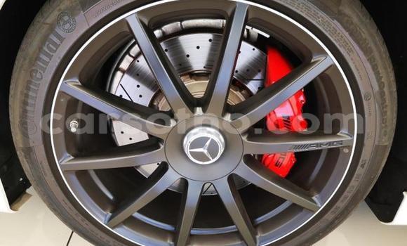 Sayi Na hannu Mercedes-Benz G-klasse AMG White Mota in Butha–Buthe a Thaba-Tseka Sayi Na hannu Mercedes-Benz G-klasse AMG White Mota in Butha–Buthe a Thaba-Tseka