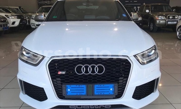 Sayi Na hannu Audi RS3 Silver Mota in Butha–Buthe a Thaba-Tseka Sayi Na hannu Audi RS3 Silver Mota in Butha–Buthe a Thaba-Tseka