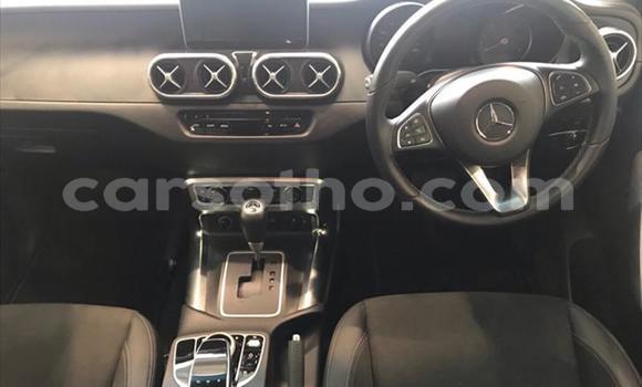Sayi Na hannu Mercedes-Benz X-klasse Concept Silver Mota in Butha–Buthe a Thaba-Tseka Sayi Na hannu Mercedes-Benz X-klasse Concept Silver Mota in Butha–Buthe a Thaba-Tseka