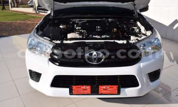 Buy Used Toyota Hilux White Car in Butha–Buthe in Thaba-Tseka Buy Used Toyota Hilux White Car in Butha–Buthe in Thaba-Tseka
