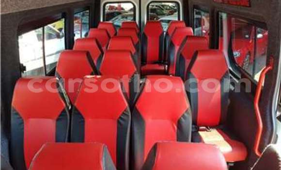 Acheter Occasion Voiture Mercedes-Benz Esprit Blanc à Butha–Buthe, Thaba-Tseka Acheter Occasion Voiture Mercedes-Benz Esprit Blanc à Butha–Buthe, Thaba-Tseka