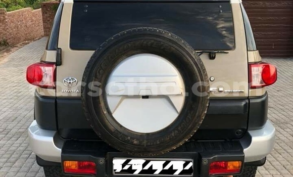 Buy Used Toyota FJ Cruiser Brown Car in Maseru in Maseru Buy Used Toyota FJ Cruiser Brown Car in Maseru in Maseru
