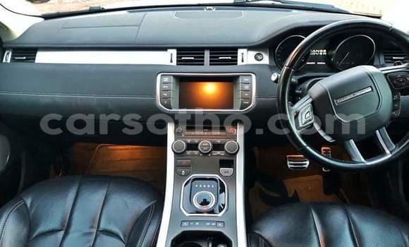 Acheter Occasion Voiture Land Rover Range Rover Evoque Blanc à Maseru, Maseru Acheter Occasion Voiture Land Rover Range Rover Evoque Blanc à Maseru, Maseru