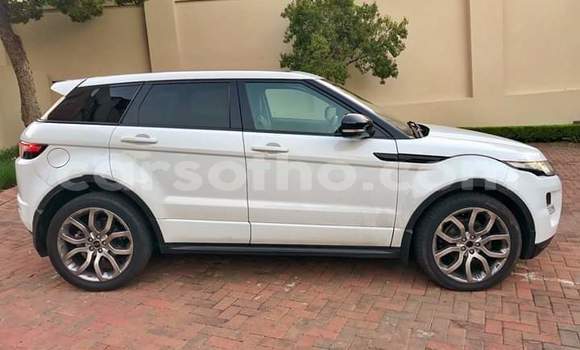 Acheter Occasion Voiture Land Rover Range Rover Evoque Blanc à Maseru, Maseru Acheter Occasion Voiture Land Rover Range Rover Evoque Blanc à Maseru, Maseru