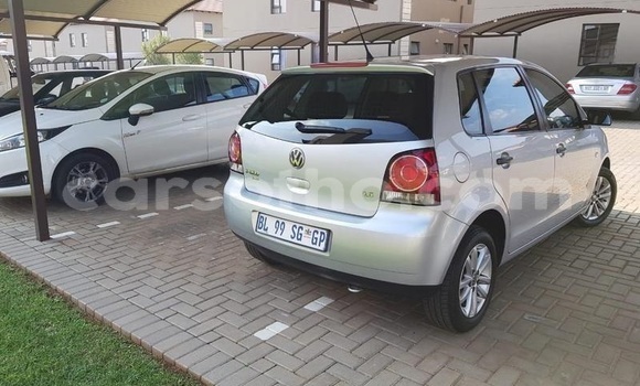 Sayi Na hannu Volkswagen Polo Silver Mota in Maseru a Maseru Sayi Na hannu Volkswagen Polo Silver Mota in Maseru a Maseru